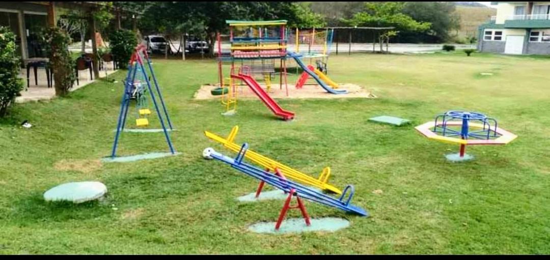 Flat Particular Adeias Das Aguas Park Resort Barra do Pirai Exterior photo